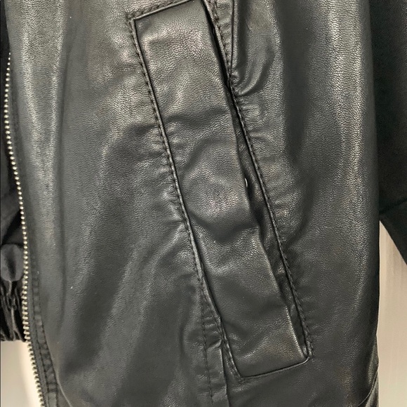 Jacket - Picture 7 of 9